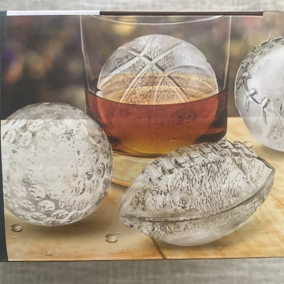 Sports balls Ice molds set of 4 - Picture 7 of 7